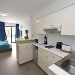Finikoudes Sunrise Sea View Lux Apartment Larnaca