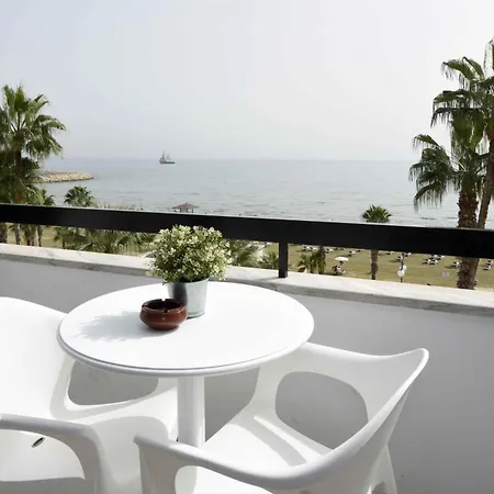 Apartment Finikoudes Sunrise Sea View Lux *
